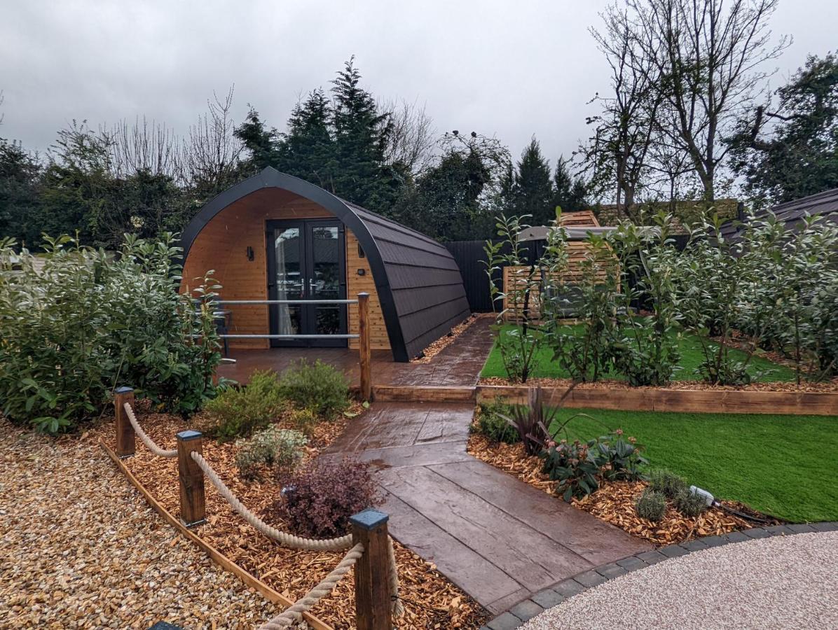 Peacock Lake Glamping Villa Nottingham Exterior foto